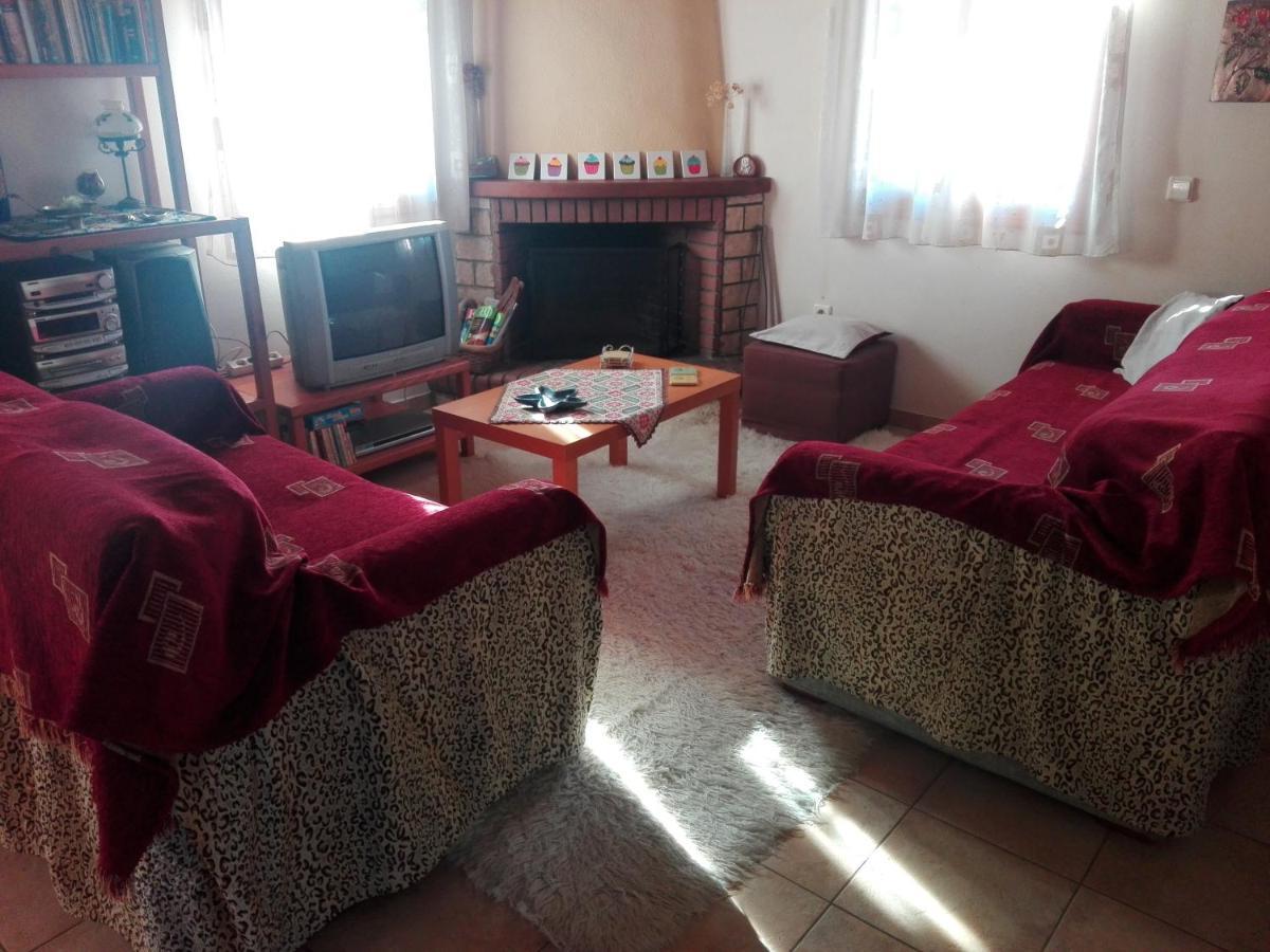 Cosy House In Galaxidi Apartment Ngoại thất bức ảnh